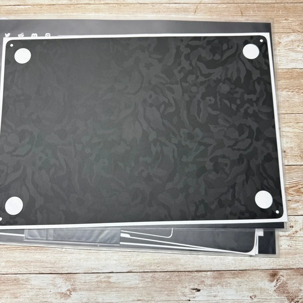 dbrand Triple Threat Deluxe Laptop Skin Set Black Camo 14